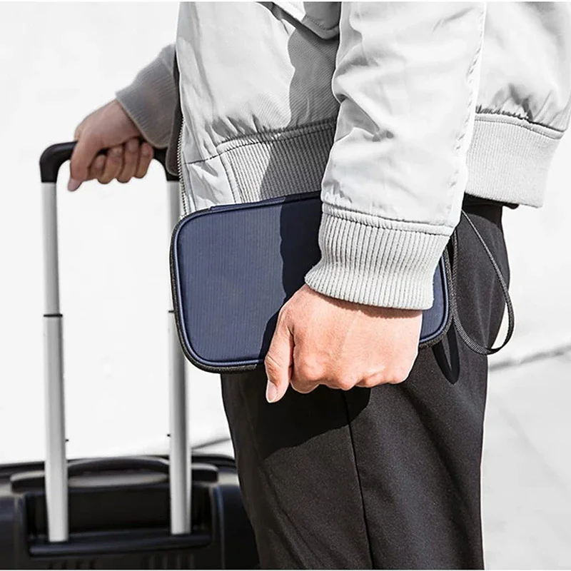 Couverture de passeport de voy - Men Accessories Wrist avis et prix