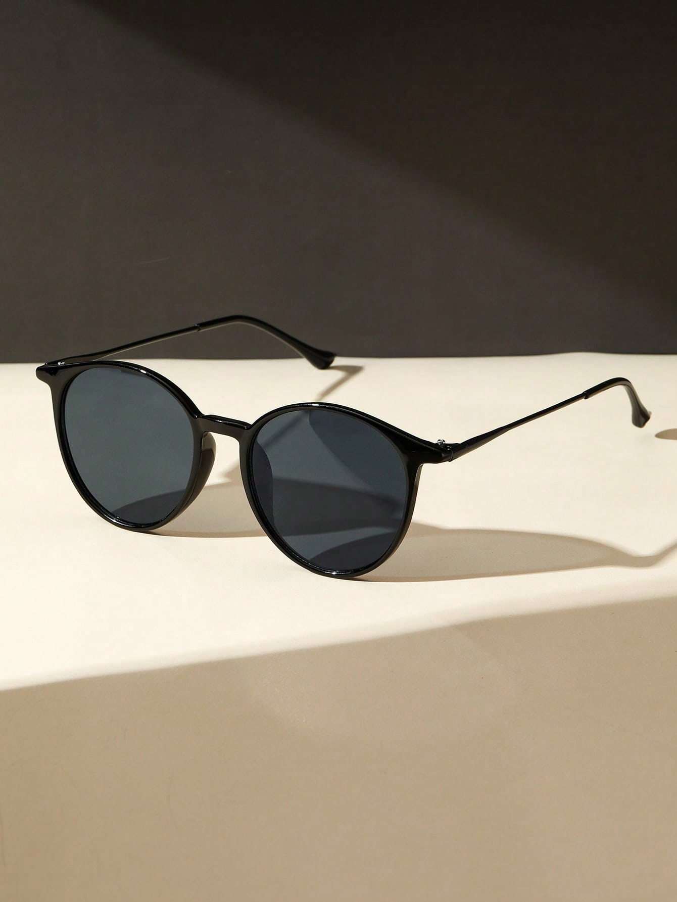 Lunettes de soleil rondes en m - Men'S Accessories Glasses avis et prix
