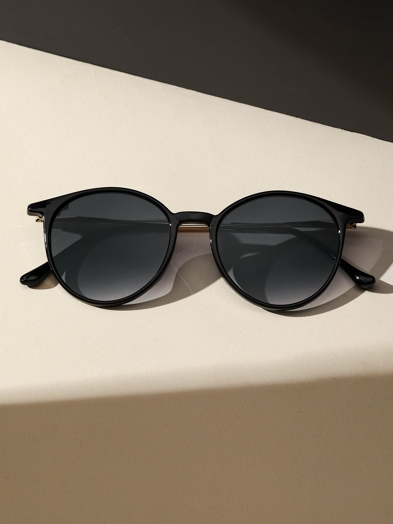 Lunettes de soleil rondes en m - Men'S Accessories Glasses avis et prix