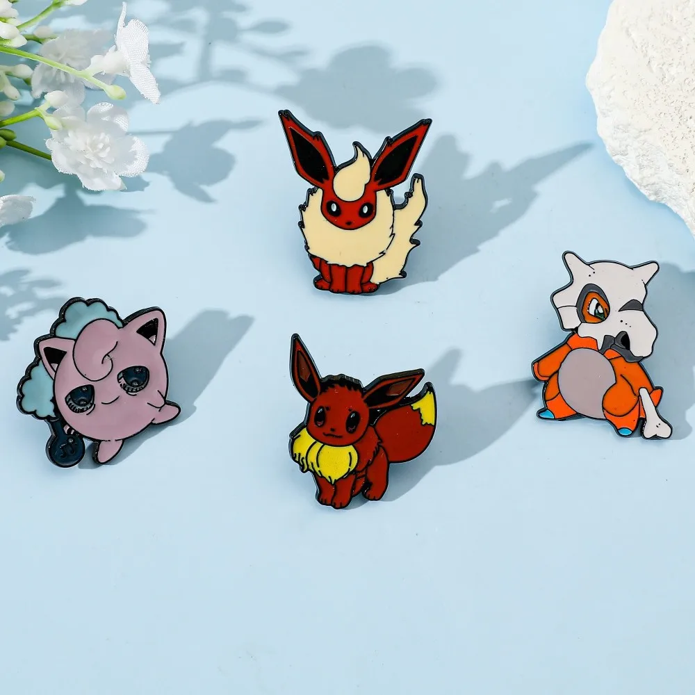 Lot de 4 Broches Personnages d - Lapel Pin Enamel avis et prix
